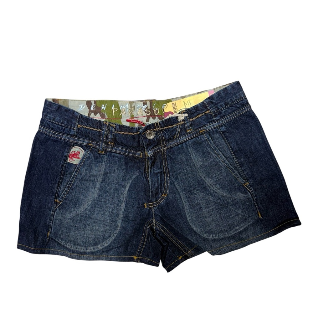 NWT Vintage Parasuco Dark Blue Denim Shorts With Green Camo Waist Lining